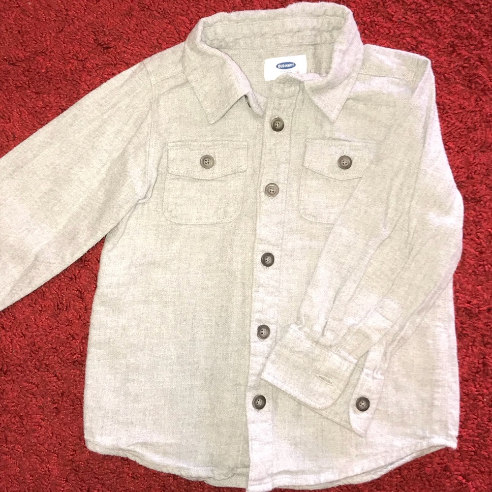 Long sleeved shirt
